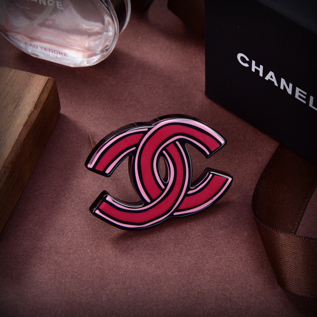 18K CC Pink Brooch
