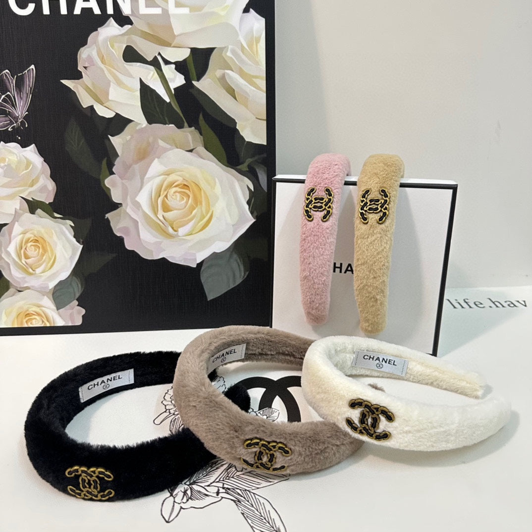 CHANEL BLACK SHEARLING HEADBAND 151385