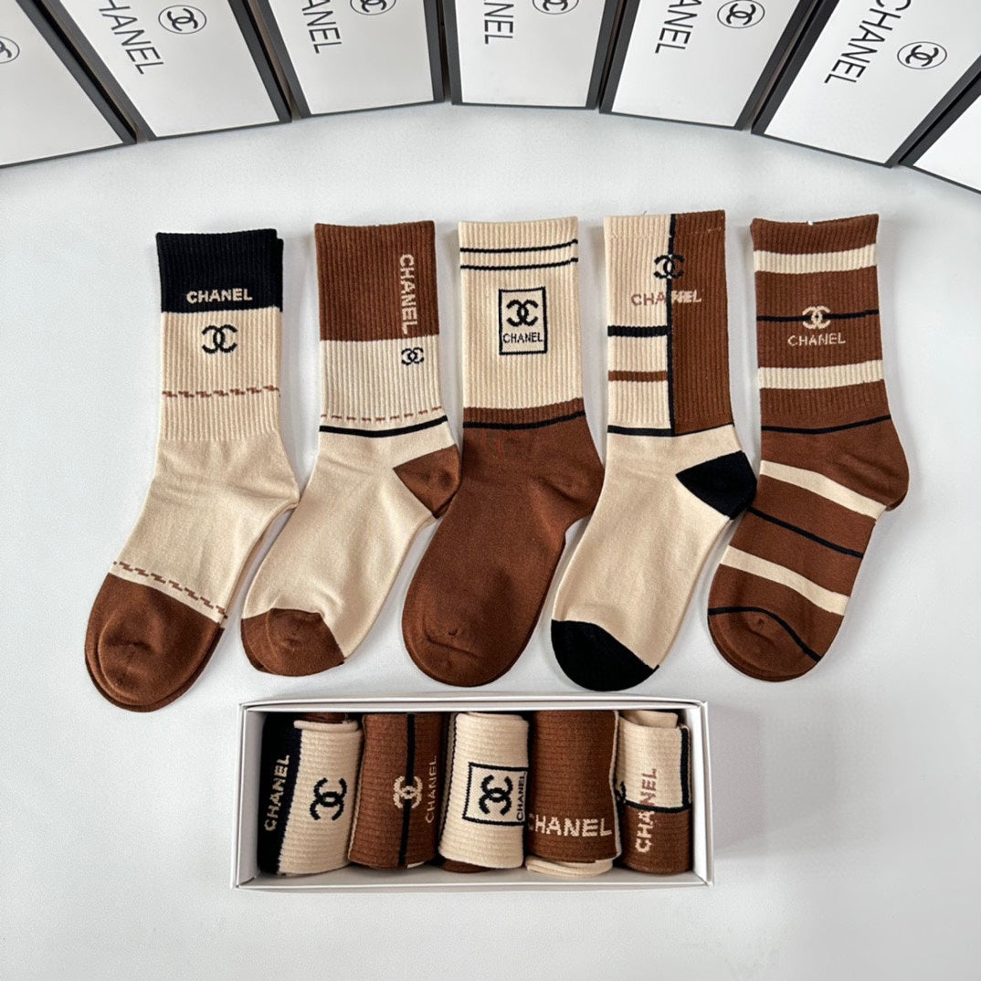 CHANEL CREW SOCKS 410983 ( 1 BOX )
