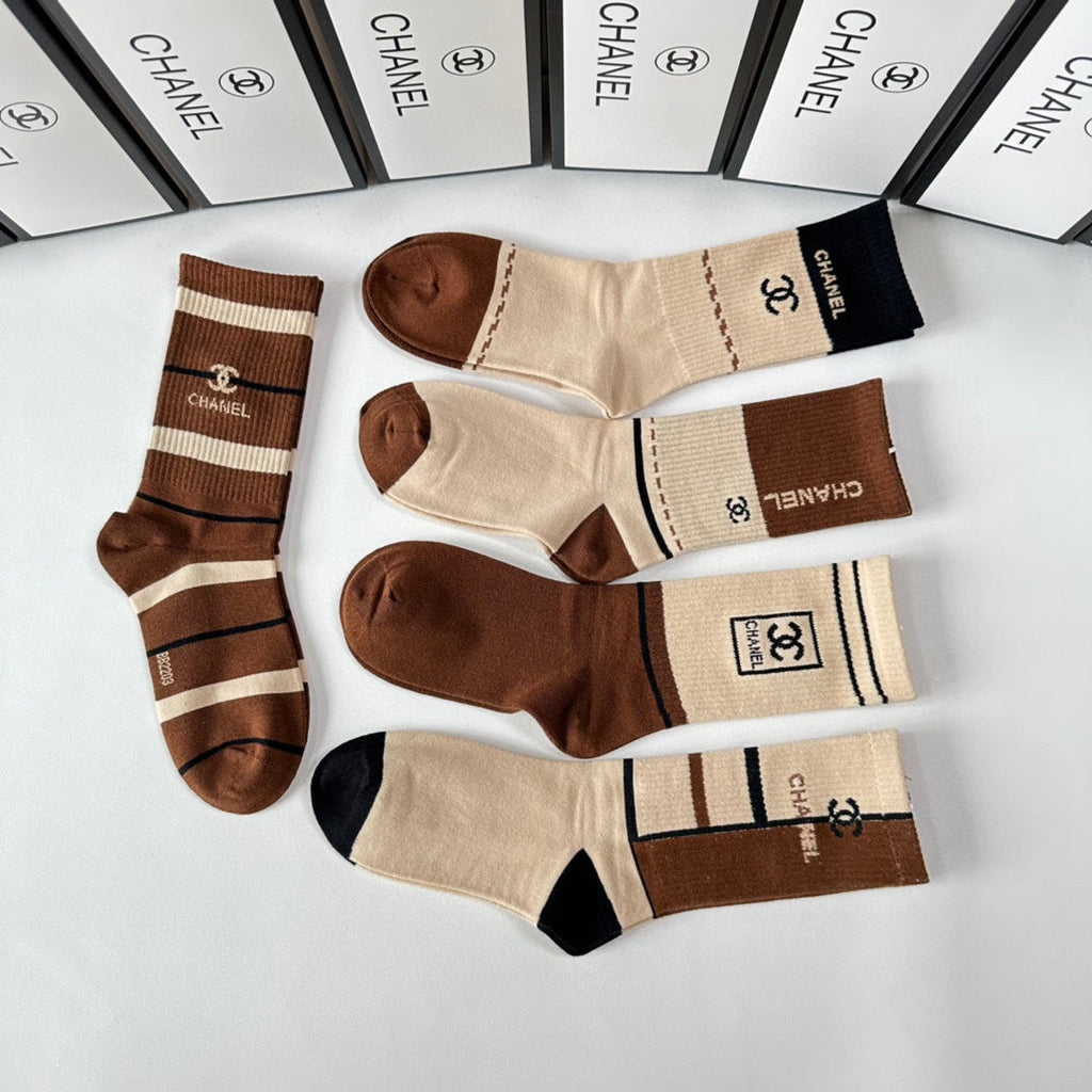 CHANEL CREW SOCKS 410983 ( 1 BOX )