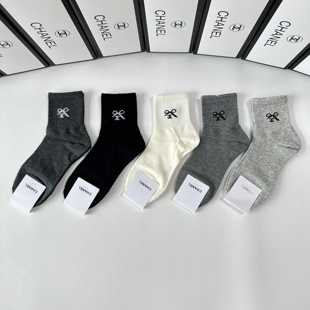 CHANEL LOW-CUT SOCKS 423834 (1 BOX)