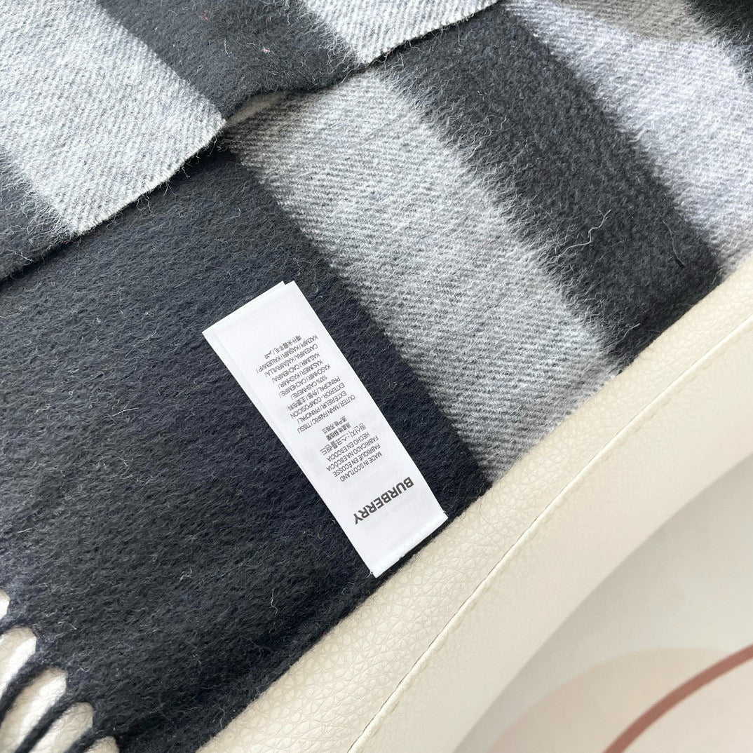 BBR SCARF 210 CM IN CASHMERE 04