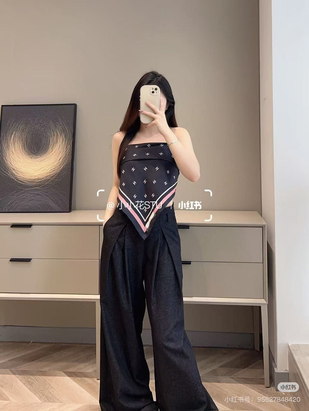 CHANEL 25S SCARF 90 IN SILK 730537