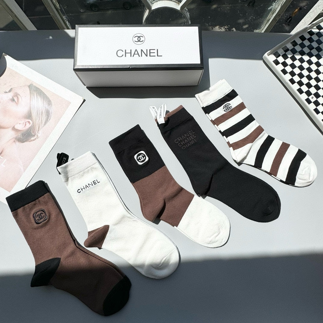 CHANEL CREW SOCKS 409457 ( 1 BOX )