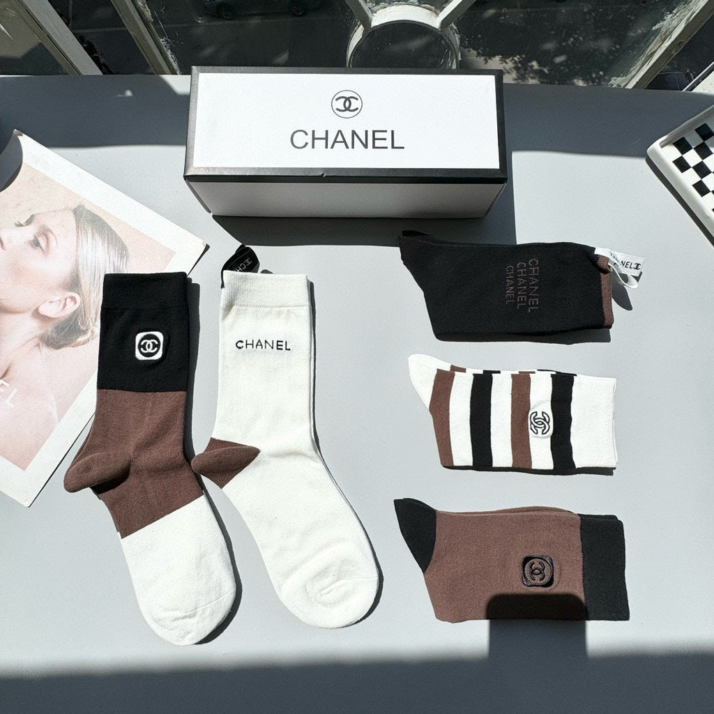 CHANEL CREW SOCKS 409457 ( 1 BOX )